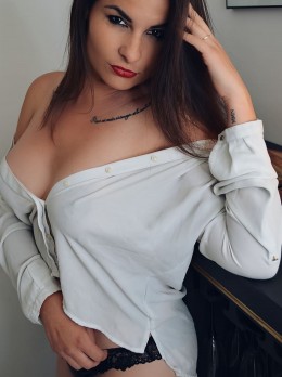 Julieadan - Escort Stella | Girl in Perpignan